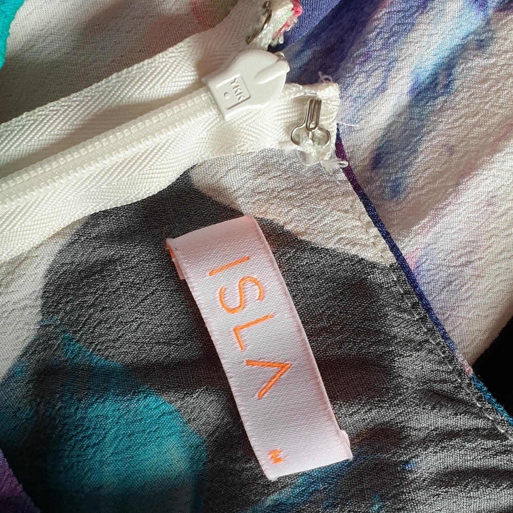 Isla boutique playsuit size M - Picture 7 of 11